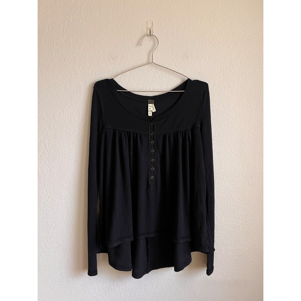 We The Free Kai Henley Top in Black Size XXS